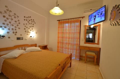 Kochyli Studios Apartment in Palaiochora