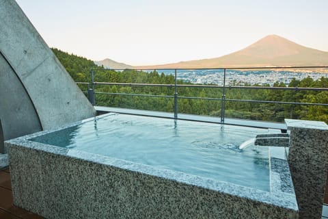 Open Air Bath