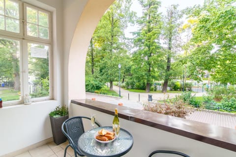 Patio, Balcony/Terrace, Balcony/Terrace, City view, City view, Garden view, Garden view, Landmark view, Sea view, Sea view, Quiet street view, Inner courtyard view