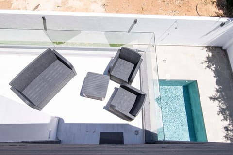 Balcony/Terrace, Pool view