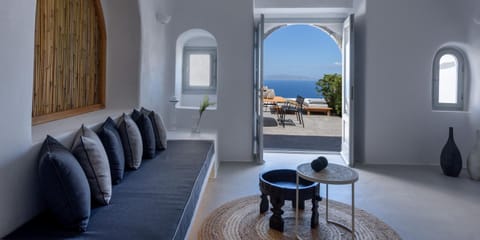 Balcony/Terrace, Living room, Seating area, Sea view