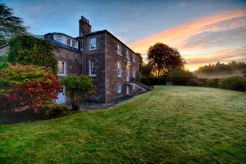 Property building, Garden, Garden, Sunrise, Sunset