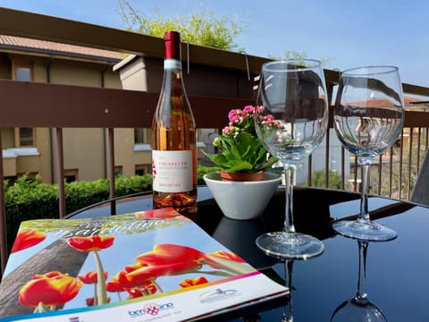 Balcony/Terrace, Alcoholic drinks