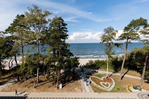 Apartament Bursztyn Klifowa Apartment in West Pomeranian Voivodeship, Poland