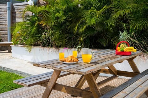 Dining area, Garden view