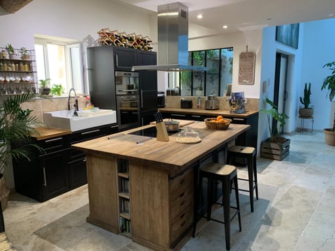 Grand appartement Apartment in Provence-Alpes-Côte d'Azur