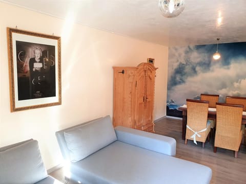 Bed, Living room, Dining area