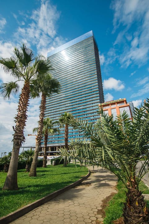 Property building, Day, Natural landscape