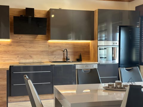 Salona Split Apartment Apartment in Šibenik-Knin County, Croatia