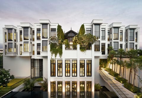 Property building, Day