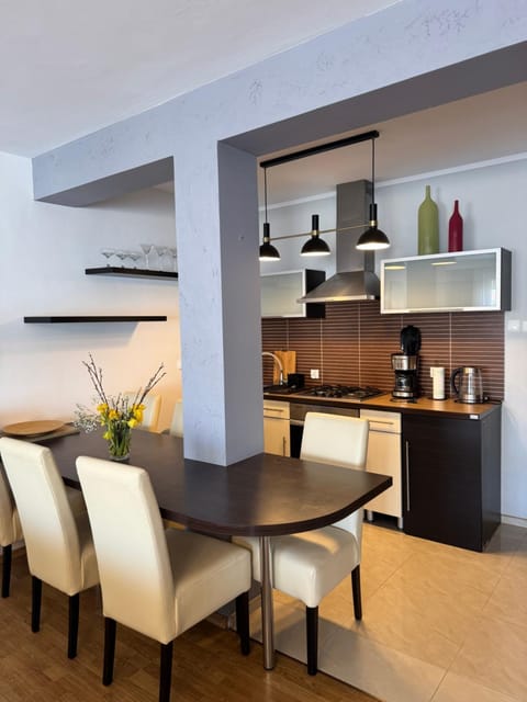 Plac 14 Apartament 80 m2 z Balkonem Centrum Apartment in Swinoujscie