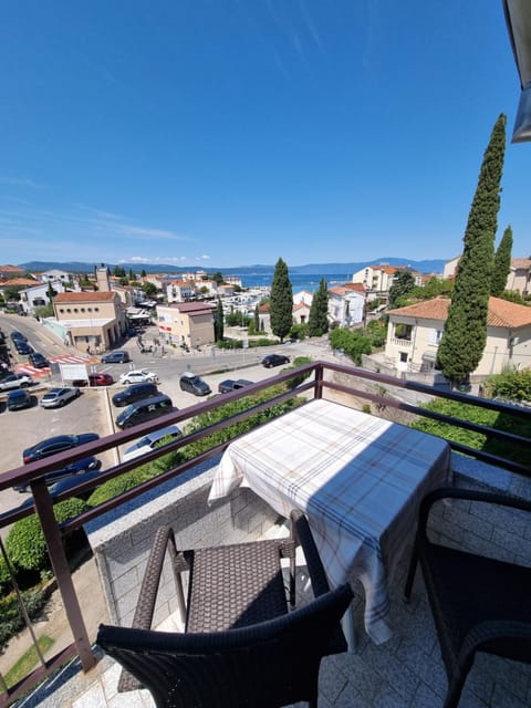 Day, Natural landscape, View (from property/room), Balcony/Terrace, Dining area, Evening entertainment, Sea view