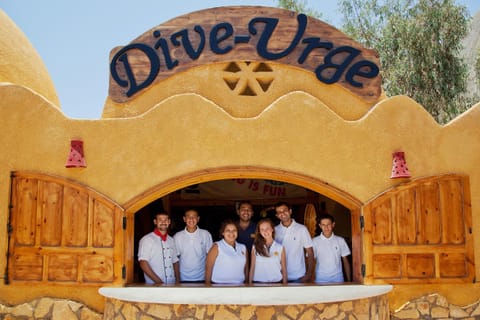 Staff, Facade/entrance, Summer, Lobby or reception, Decorative detail, Diving, On site, Sea view