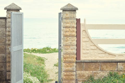Garden, Beach, Sea view