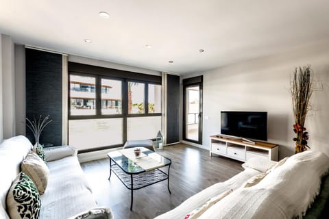 Suite Home Los Alamos sol, playa y golf , parking&Wifi Apartment in Torremolinos