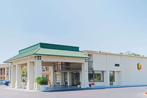 Property building, On site