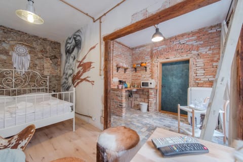 Kitchen or kitchenette, Photo of the whole room, Bedroom