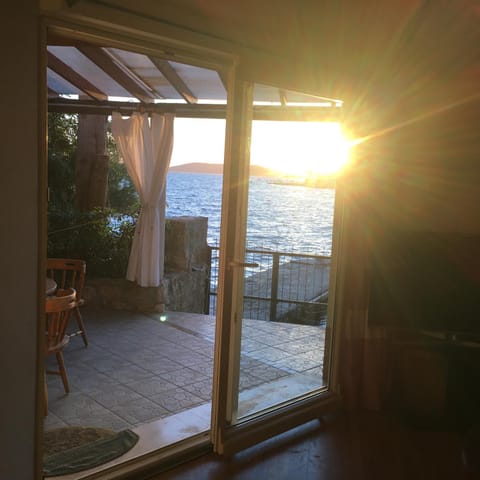 Communal lounge/ TV room, TV and multimedia, Balcony/Terrace, Living room, Sea view