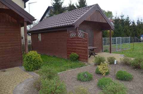 Shower, Facade/entrance, BBQ facilities, Bathroom, Kitchen or kitchenette, Bedroom