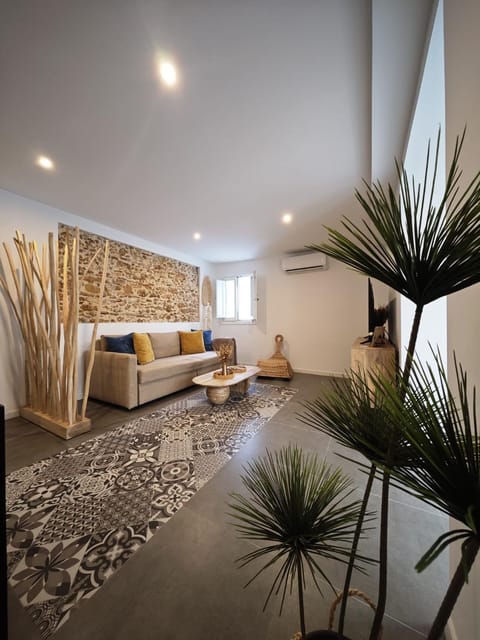 Living room, air conditioner