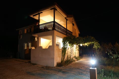 Property building, Night