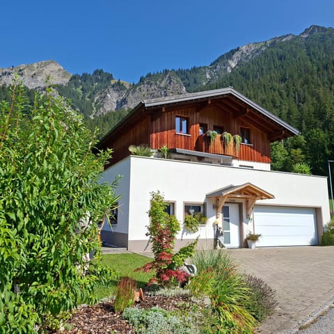 Property building, Mountain view