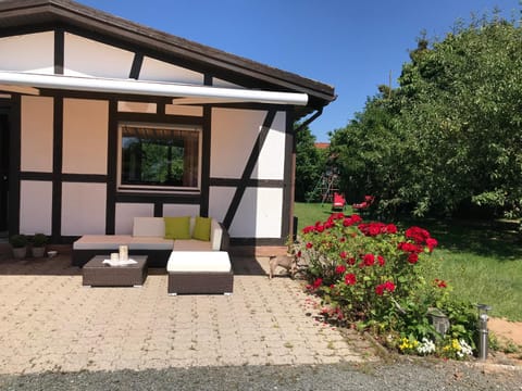 Patio, Facade/entrance, Balcony/Terrace
