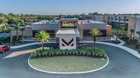 Property building, On site