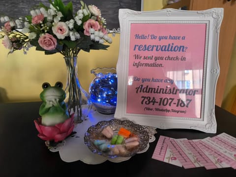 Property logo or sign, Living room, Lobby or reception, Decorative detail, Logo/Certificate/Sign, Text overlay