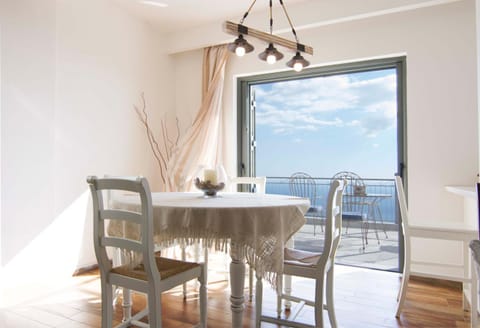Dining area, Sea view