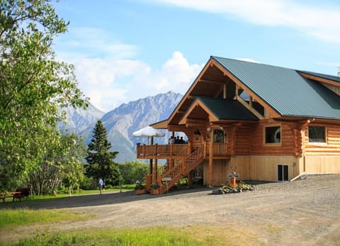 Property building, Natural landscape, Mountain view