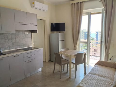 Via dei Mille 1, centrale e vista mare Apartment in Liguria