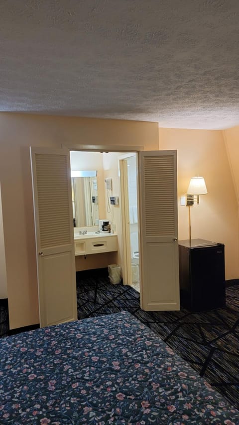 Guest Keeper Inn Motel in Ohio