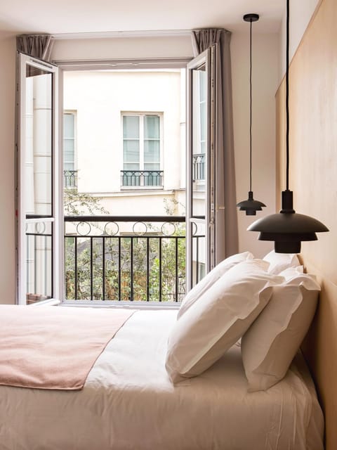 View (from property/room), Photo of the whole room