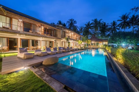 Pool view