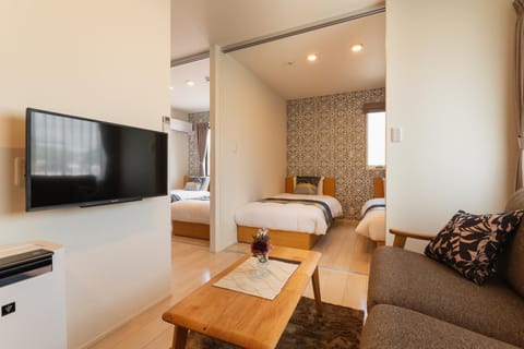 TV and multimedia, Living room, Bedroom