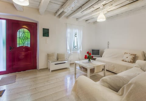 Central House House in Corfu, Greece