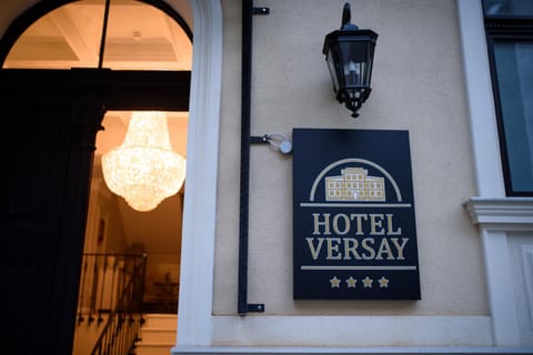 Hotel Versay Hotel in Serbia