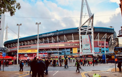 Centrally Located 3 Bed Apartment Apartment in Cardiff