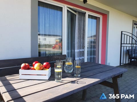 Property building, Day, View (from property/room), Balcony/Terrace