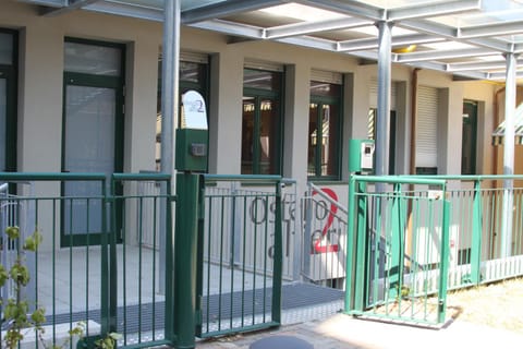 Property building, Facade/entrance