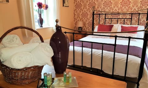 The Pelican Guesthouse Bed and Breakfast in South Norfolk District
