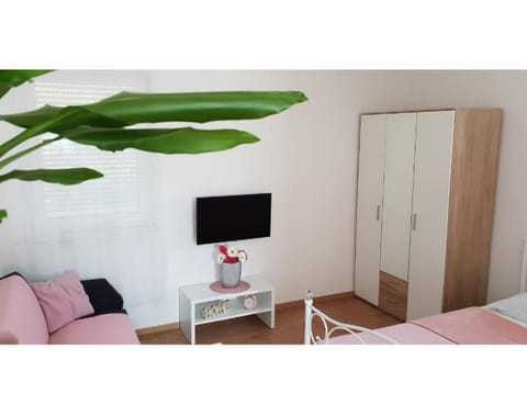 Studio apartman, 2+1 Apartment in Šibenik-Knin County, Croatia