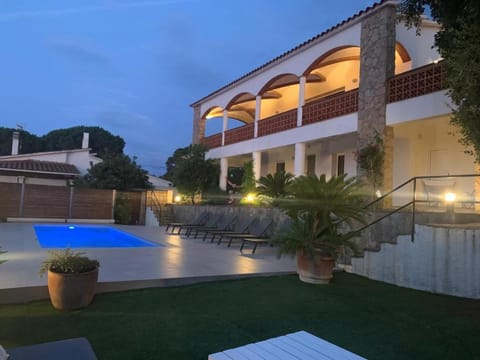 Night, Swimming pool