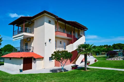 Property building, Garden