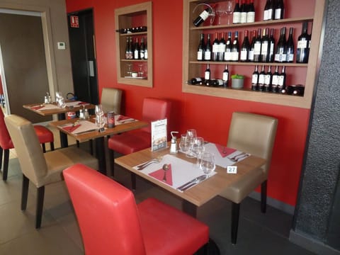 Meals, Lunch, Dinner, Drinks, Alcoholic drinks