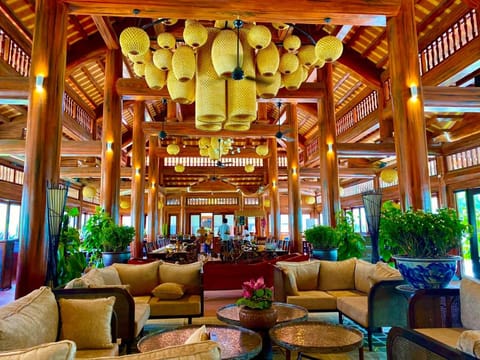 Lobby or reception, Lounge or bar