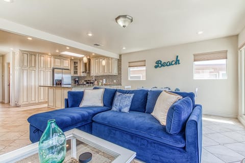 Ocean Beach Cliffs Sanctuary Oceanfront House in Ocean Beach