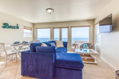 Ocean Beach Cliffs Sanctuary Oceanfront House in Ocean Beach