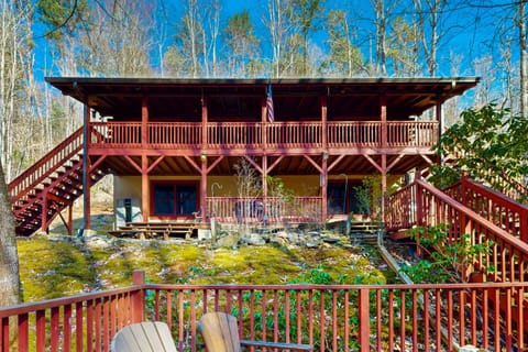 Moose Creek Lodge House in Tennessee